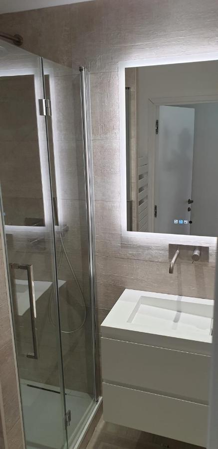 Cocoon Paris La Defense Apartment กูร์เบอวัวร์ ภายนอก รูปภาพ