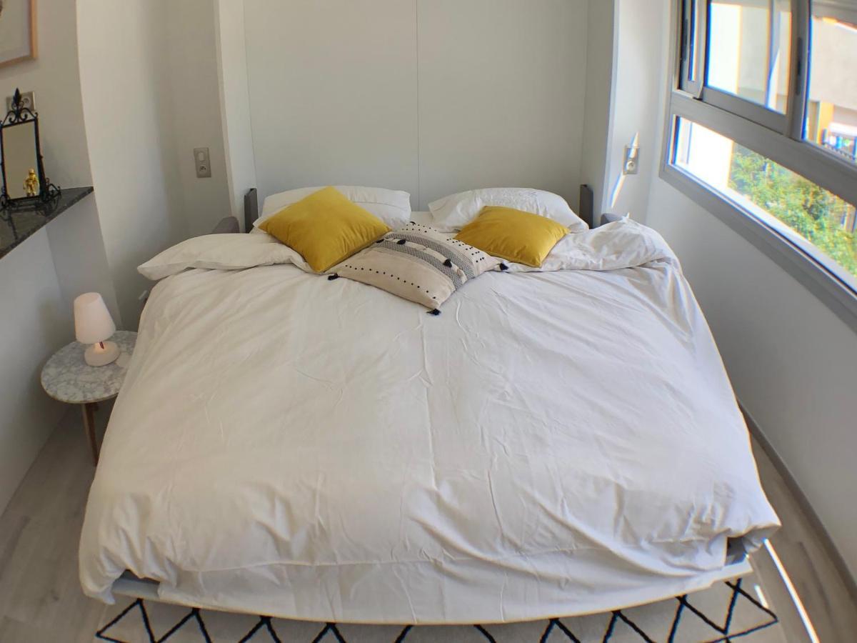 Cocoon Paris La Defense Apartment กูร์เบอวัวร์ ภายนอก รูปภาพ