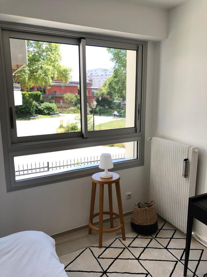 Cocoon Paris La Defense Apartment กูร์เบอวัวร์ ภายนอก รูปภาพ